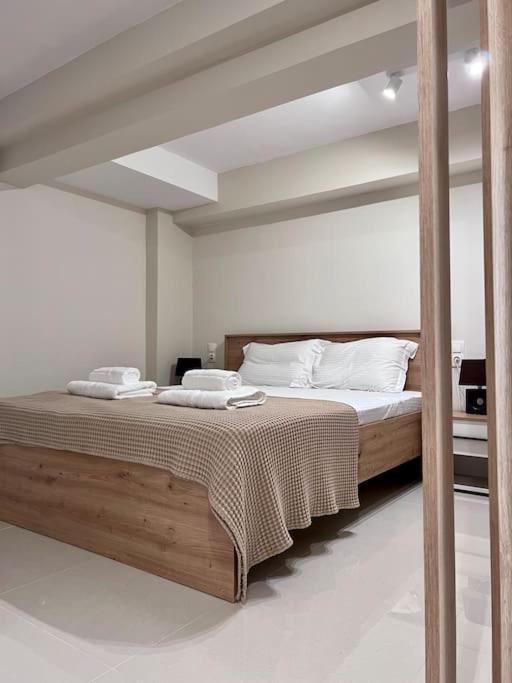 Minimal Cozy Apartment Mytilene Luaran gambar